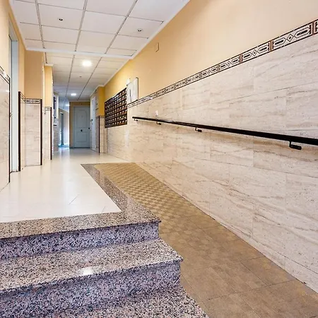 Maria Locos Daire Torrevieja