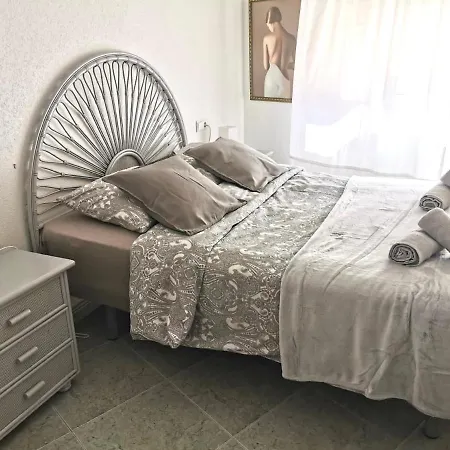 Apartamento Maria Locos *